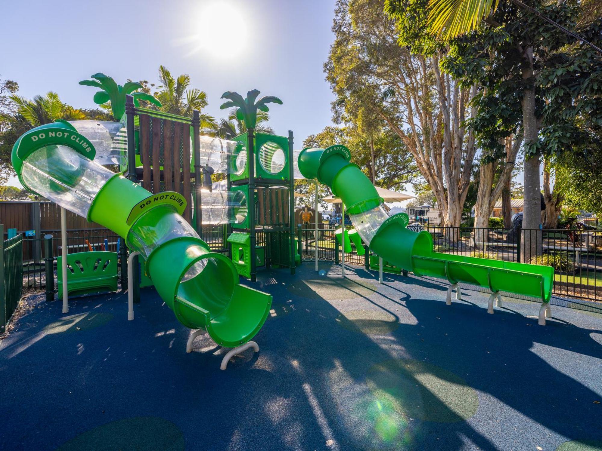 Nrma Blue Dolphin Yamba Holiday Resort ภายนอก รูปภาพ
