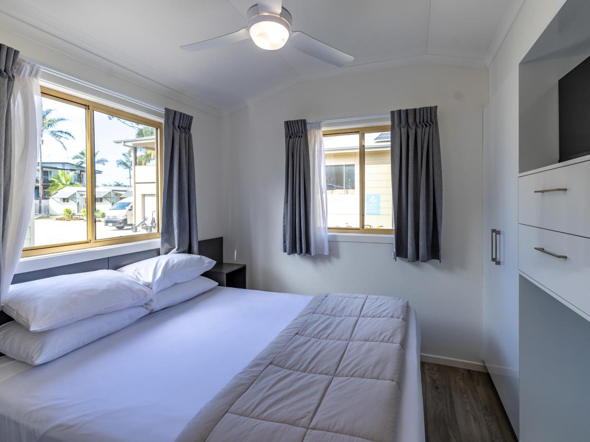 Nrma Blue Dolphin Yamba Holiday Resort ห้อง รูปภาพ